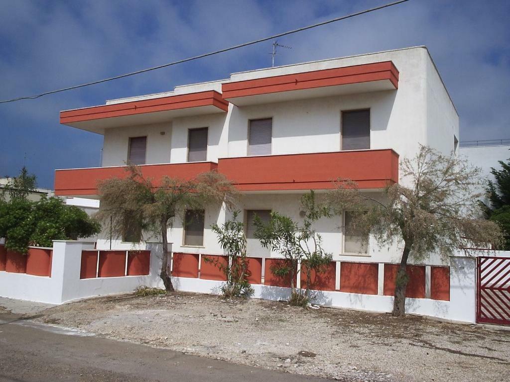 Casa Palese * Lido Marini